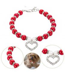 Collar joya de perlas y pequeño corazón de strass - rojo