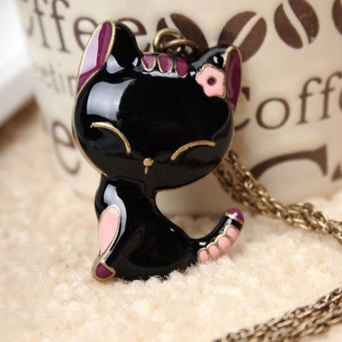 cute-necklace-with-little-black-cat-woman-girl-birthday-gift