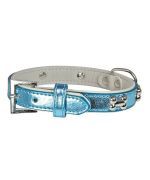 collar de perro azul nacarado pequeños huesos plateados