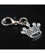 pendentif couronne pour chien