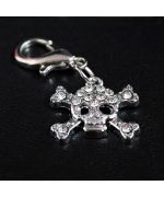 pendentif tete de mort strass